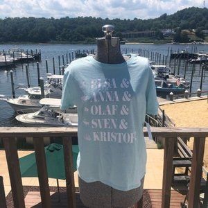 Frozen NWT M Disney - Pixar Frozen Tee Elsa Olof Anna Sven Kristof tshirt